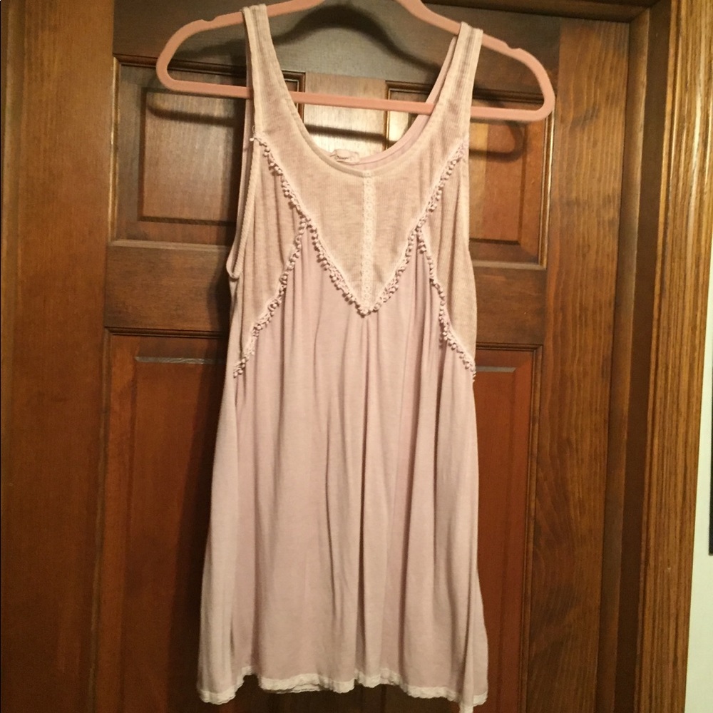 Adorable tank top!